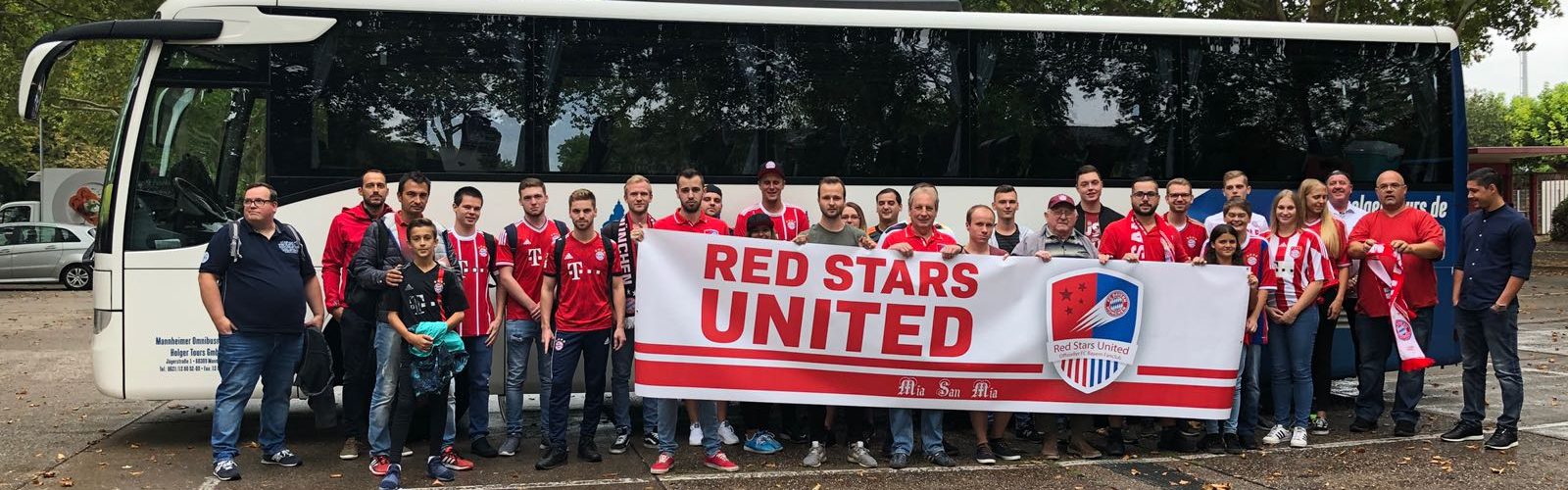 Red Stars United on tour